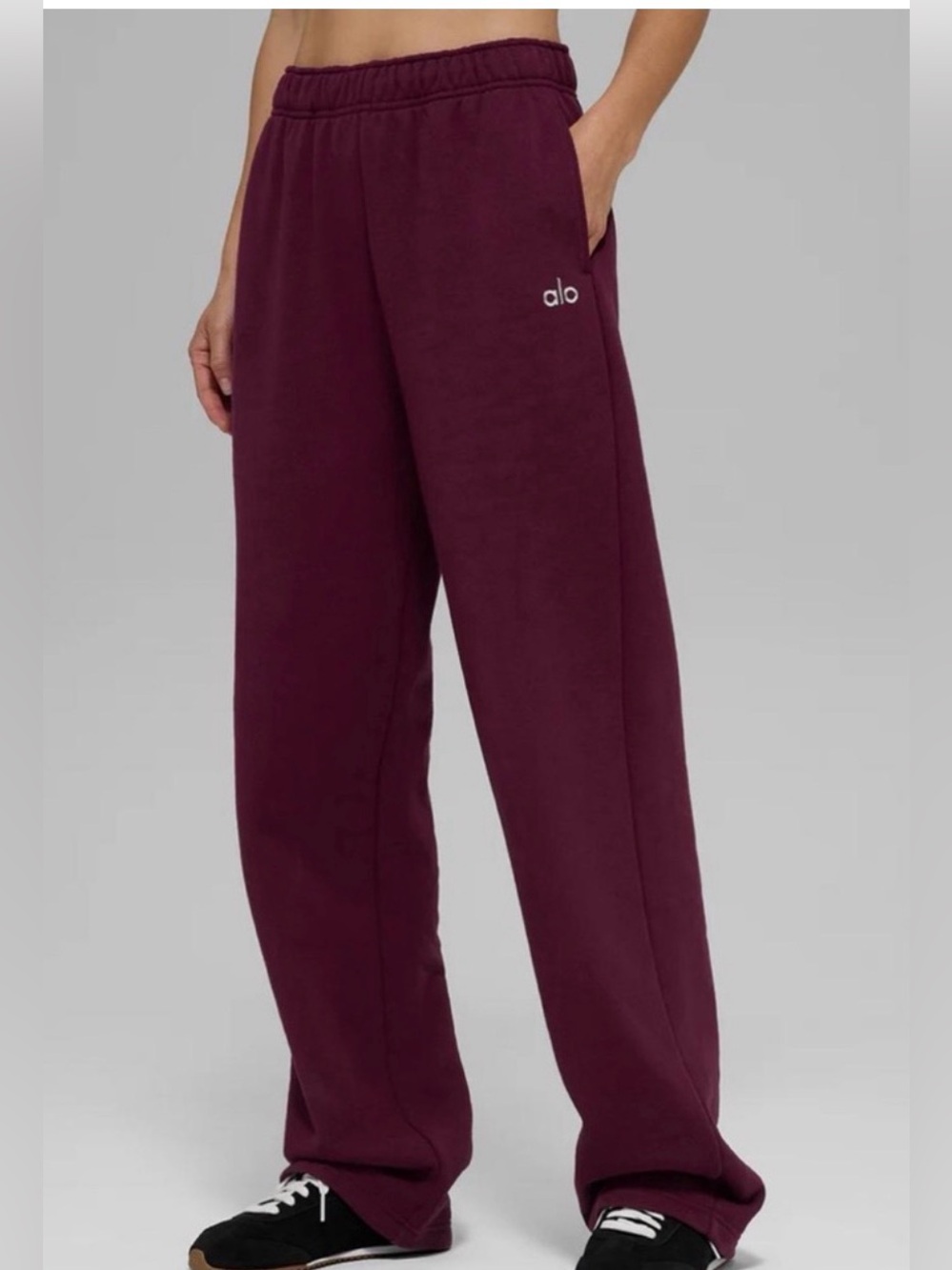 ALO Accolade straight leg sweatpants